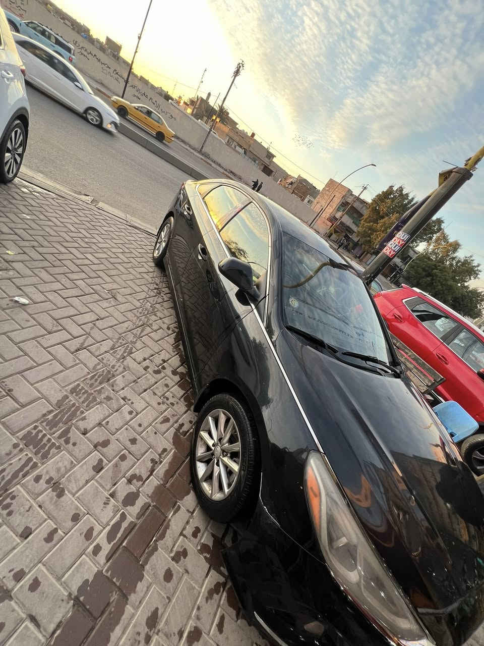 سلام عليكم سونانا ١٩ حادث موضح  ابيع. حزام  ماشيه ٩٣ الف وقابل لزياده كير مكينه خير من الله صدر جديد تخم تاير سعر ١١٨ 
***********
