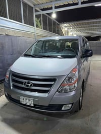 ‏ستاركس للبيع مديل 2018 فول مواصفات عدا بصمه وفتحه محرك 3000مسكر كاز م...