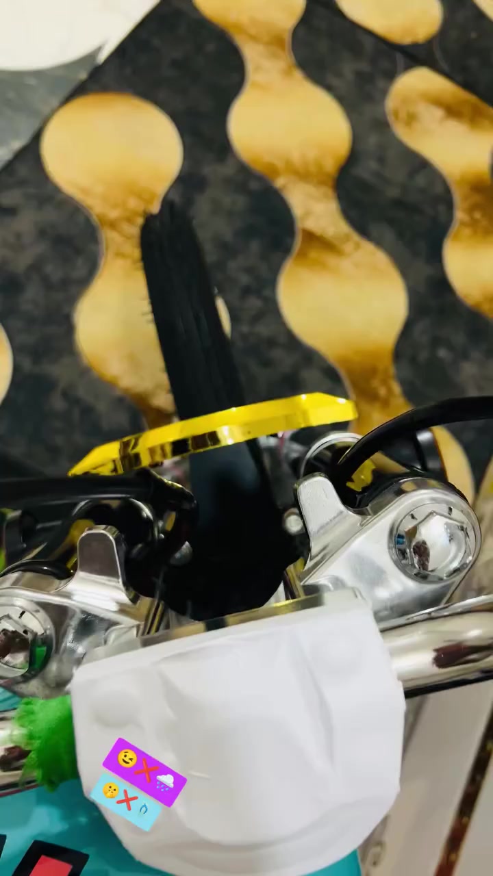 سلام عليكم دراجة للبيع اول تبديله دهن غراض كله اصلي مختم  خاص ماجاوب شراي تصل عل رقم ***********
