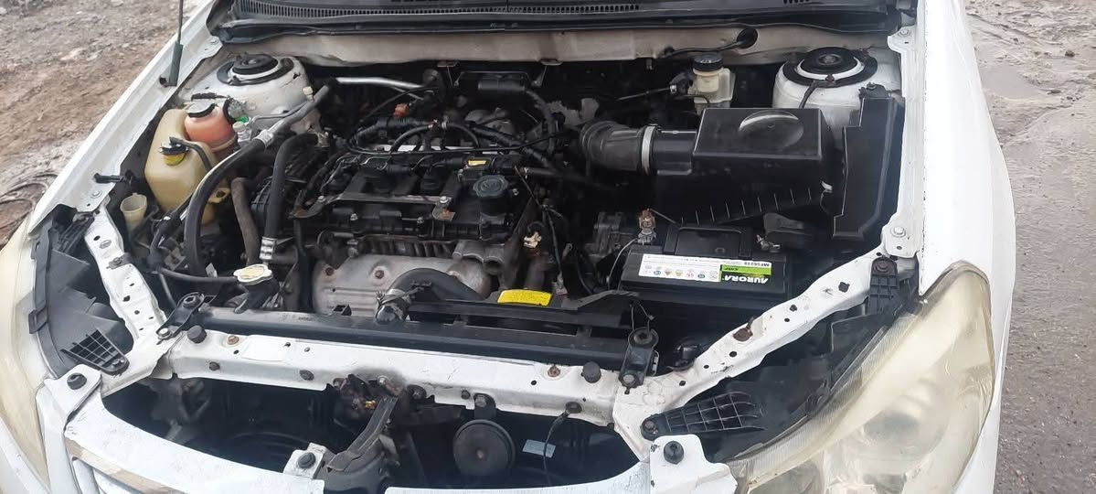 السلام عليكم سيارة بي وايدي  اف اثري اتماتيك ٢٠١٣ فول بصمه و فتحه  للبيع بيها نواقص بصيطه سعرها عله الخاص رقم الهاتف ***********
