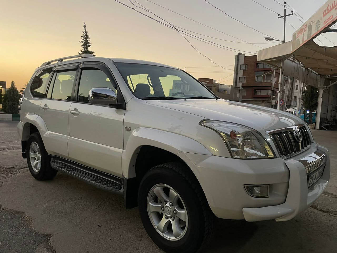 تيوتا برادو   كلين
***********
١٧٢& السليمانية, العراق
