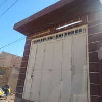 دار للبيع طابقين  يتكون من هول ومطبخ وبيت  درج   مع حمام مشترك مع حمام...