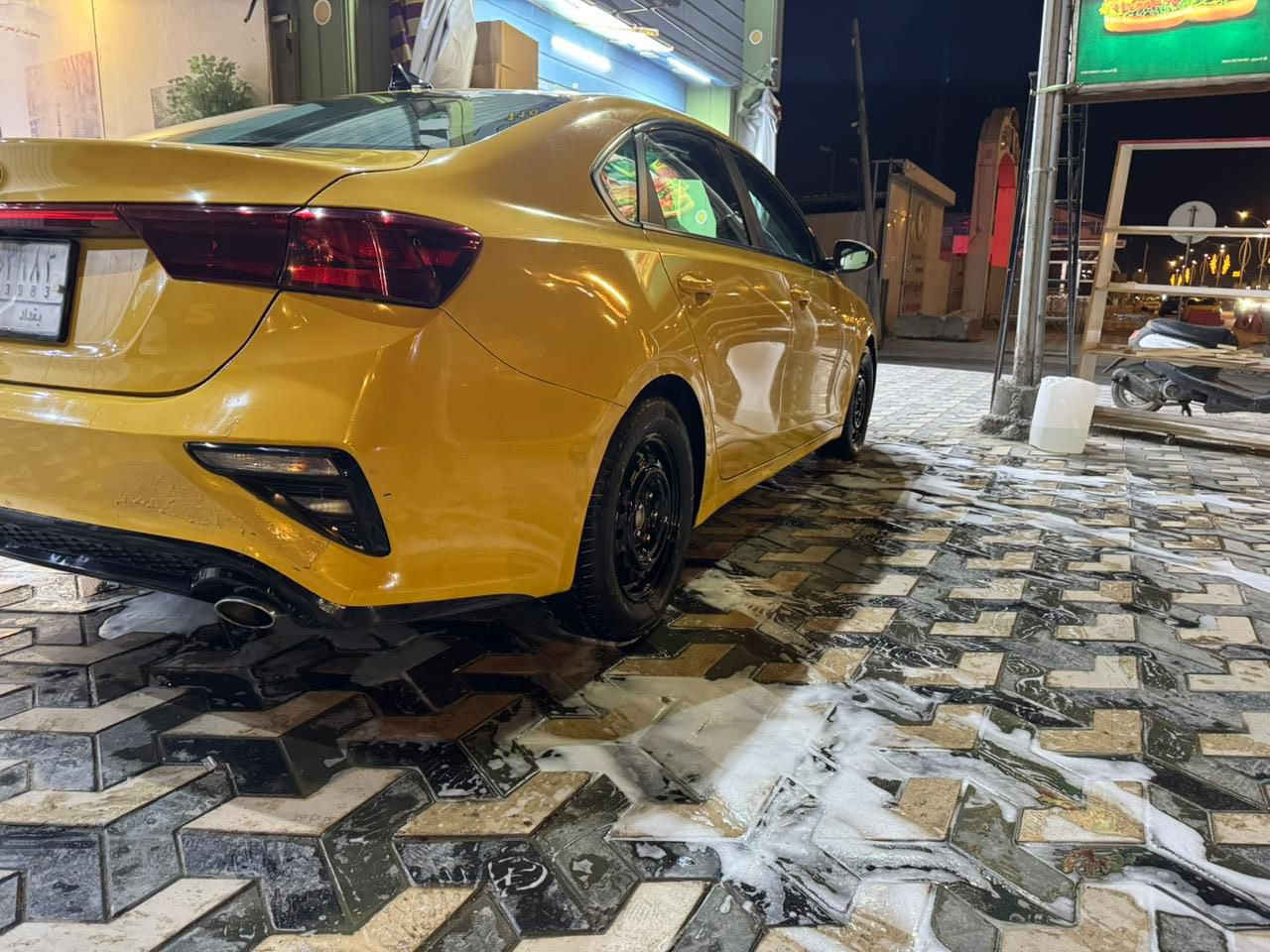 السلام عليكم
فورتي ٢٠١٩ 
صبغه اولى 
حادثه جاملغ والبنيد مقسم غيره كفاله 
بدون معجون 
بغداد/ انكليزي 
 بسمي مداور ثاني يوم السعر ١٣٥
مكاني ناصريه 
مكلف بل نشر 
***********
