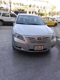 كامري موديل 2008 محرك 2400 خليجي بأسمي رقم بغداد حادثها جاملغ خلفي الا...