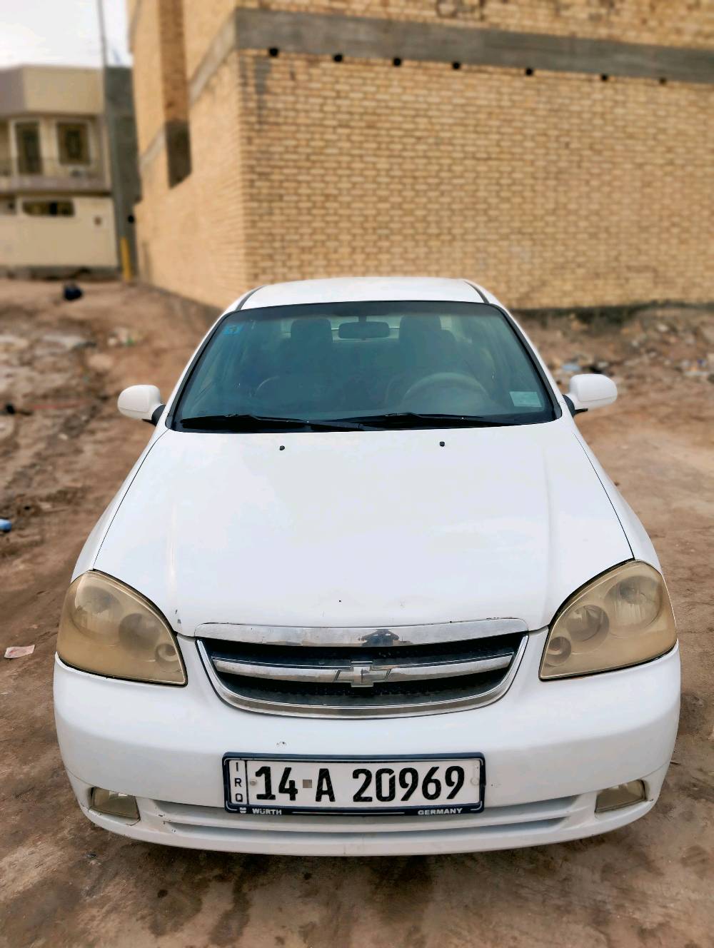 يالله.السلام عليكم . شفروليت اوبترا. السياره موديل ٢٠١١
نضيفه خير من الله .بيه منضومه غاز.+بانزين.
+منضومه زنون. كشنات جدد. تخم تاير.رقم انكليزي بصره.السياره باسمي تحوير ثاني يوم.
بيها ضربه خفيفه بلجاملغ موضح في الصوره.