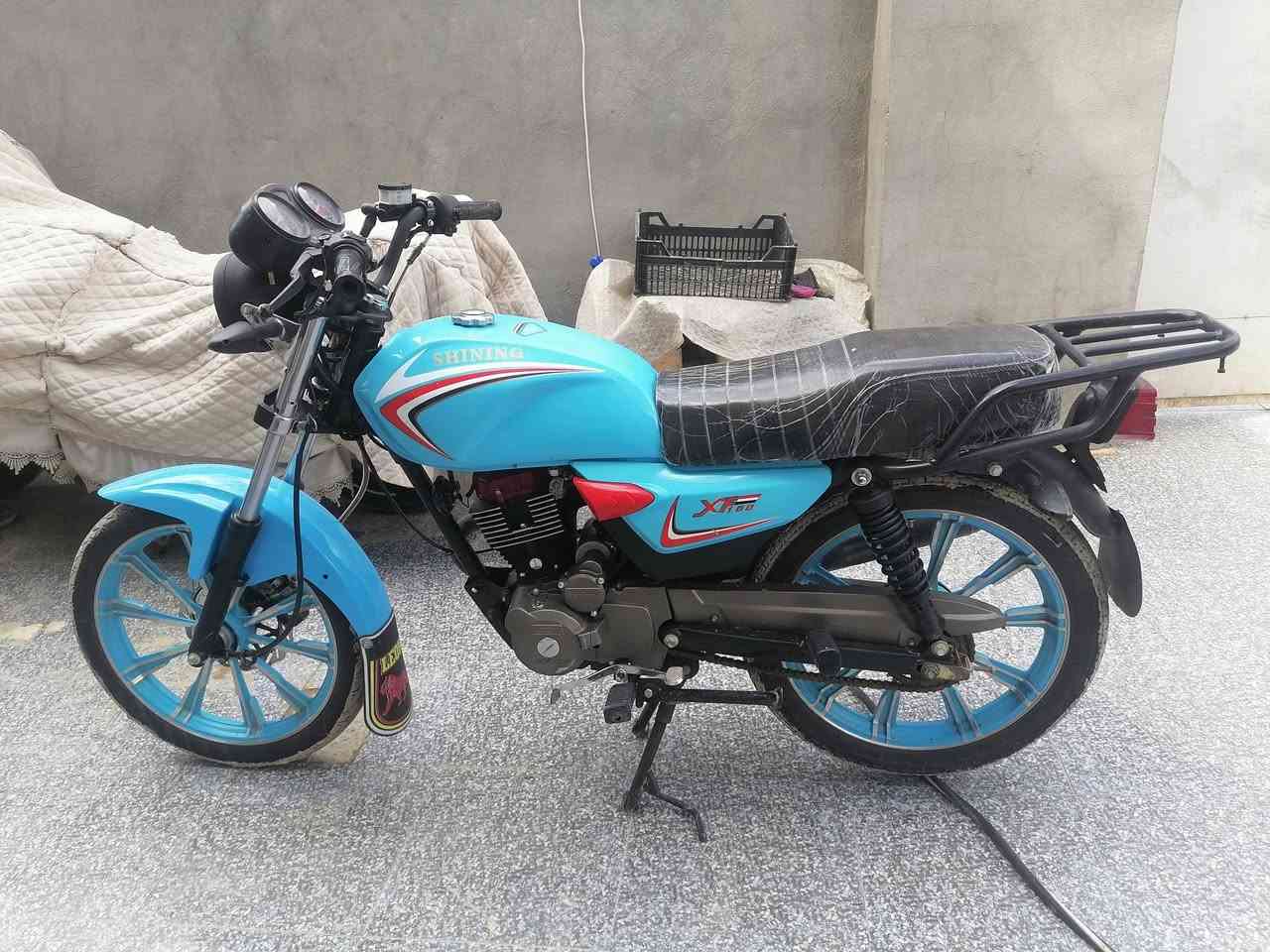 للبيع او مراوس
شاينك باب اول موديل 23 💎طالعه ب25. لون مميز سمائي 🩵 شكل المرغوب .
اوراق كاملة..
وشرط احلى من الصور ومابيها نقص ومكفولة 
#مكاني_بابل_الهاشمية.   ***********
والي عنده مراوس عادي نتراوس
