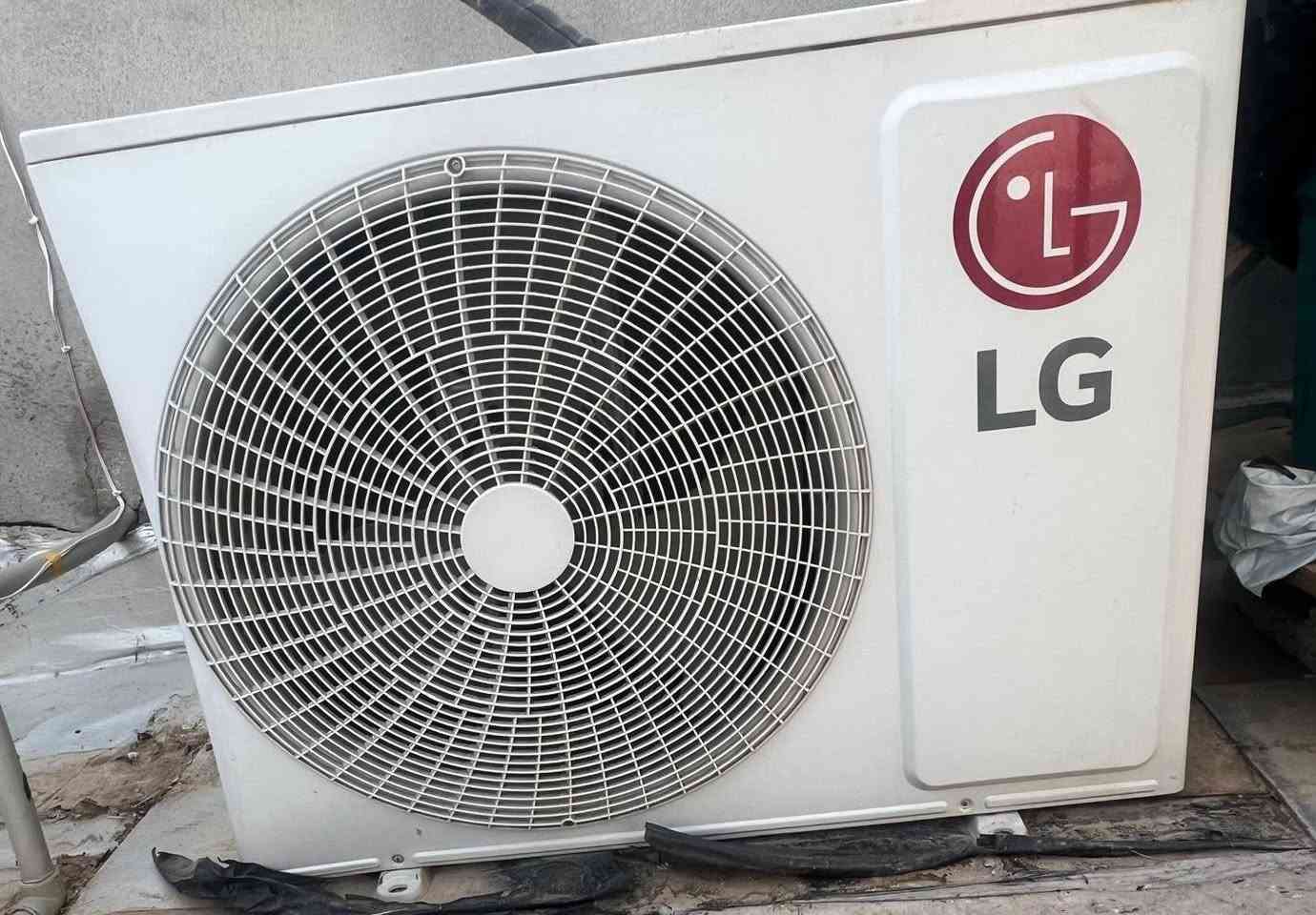 سبلت طنين LG  للبيع استخدام 4 اشهر 
السعر 300


**إذا كنت صاحب هذا الإعلان وتريد حذفه لأي سبب، رجاءا أرسل رسالة إلى الدعم الفني**