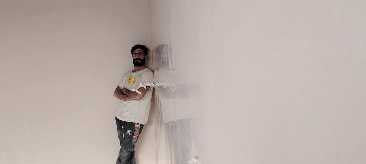 متواجدين بلخانوكه  كادر لبخ جص من الموصل  يتكون من 5اسطوات و5عماله  شغل مساطر وحسب الطلب سرعه ونضافه وشغل مرتب 
جاهزين للعمل   شرط هندسه اكبر بيت نطول بي 3 ايام  تلف ماكو شرط الحايط جام  بياض ثلج 
*********** 
***********
