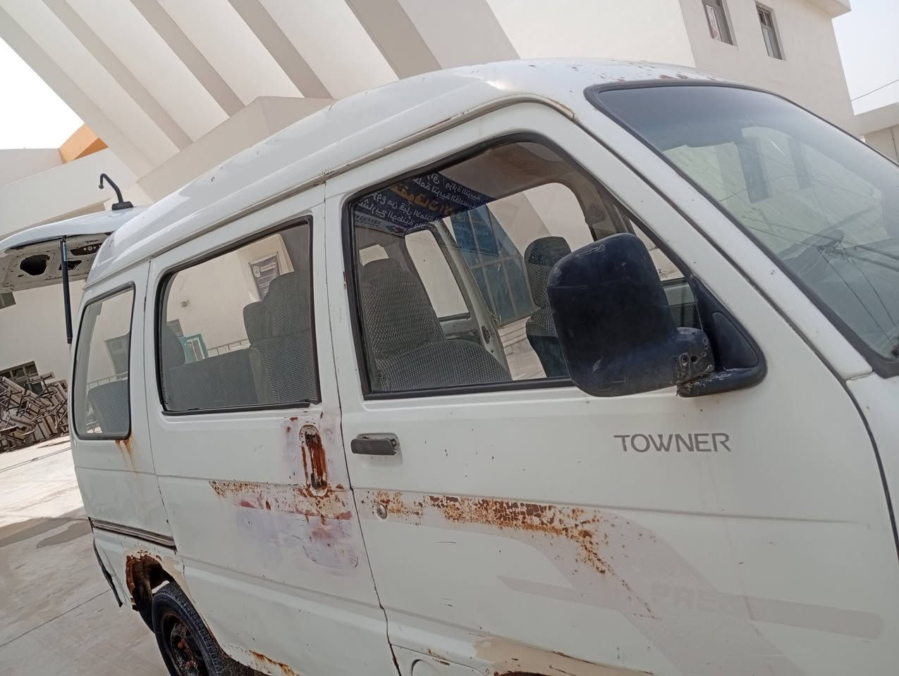 السلام عليكم كيه فإن 6راكب خصوصي قادسية السعر 17وبيه مجال اتصال ***********
