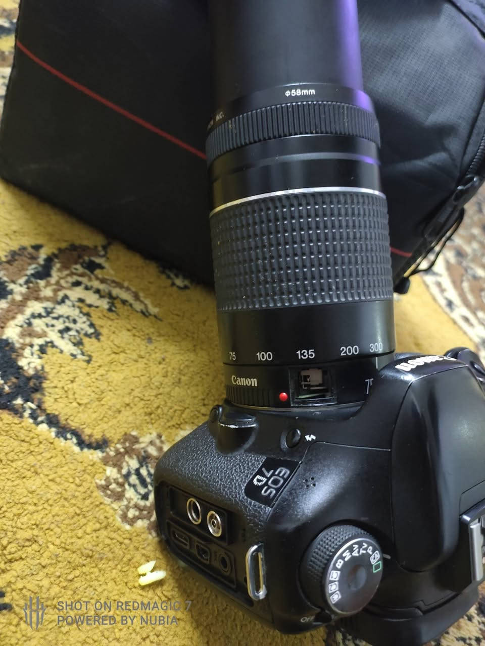 السلام عليكم شباب كامرت كانون 7dمارك1 مع عدسه 75-300 للبيع او مراوس بحسن منها شعندك نزل


**إذا كنت صاحب هذا الإعلان وتريد حذفه لأي سبب، رجاءا أرسل رسالة إلى الدعم الفني**