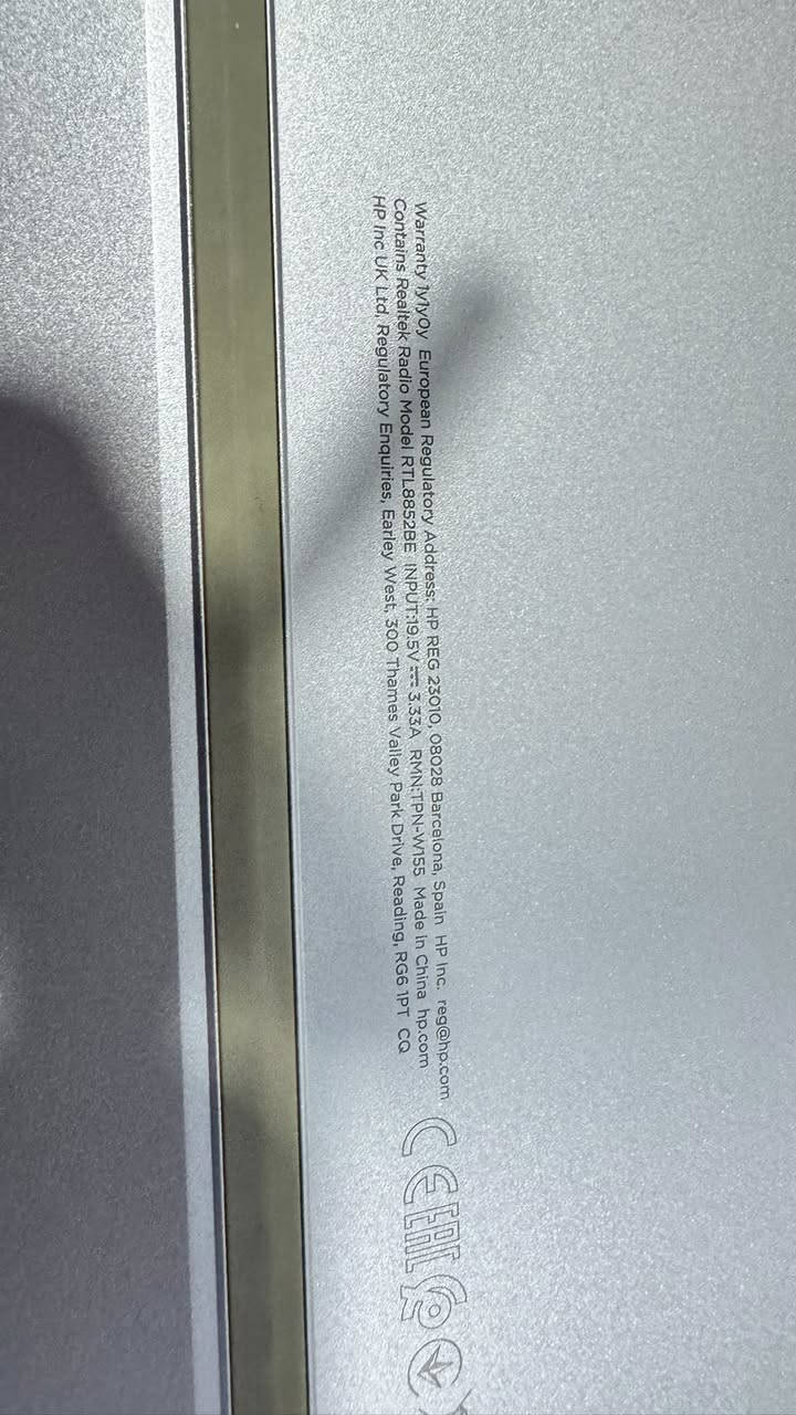 السلام عليكم

لابتوب قلاب 360 درجة لمس مع قلم / نحيف جدًا / خفيف الوزن / مناسب للطلاب والاعمال والتصميم. 

يتحمل برامج مثل فوتوشوب وكاب كات وبعض الالعاب (كونه مخصص للدراسة)

اسم الجهاز: 
Hp Pavilion 

مواصفات الجهاز:

Hp pavilion x360 14inch 2-in-1 laptop pc

Windows 11 home 64-bit (10.0, Build 26100)
 
Processor:
13th gen intel(R) Core(TM) i7-1355 (12CPUs), 1.7GHz

Memory:
16384MB RAM

Display:

Intel(R) Iris(R) Xe Graphics Family, 8175MB

مواصفات جانبية: 

منفذ سماعات (هيدفون)
2 مداخل USB 
مدخل HDMi
مدخل ذاكرة SD
شحن سريع
شاحن اصلي
بطارية بحالة جيدة
نظافة اللابتوب: 96٪
كاميرا أمامية (مع بصمة وجه للأمان)
بصمة أصبع
واي فاي وبلوتوث
منفذ تايب سي

اي استفسار اني حاضر 

واتساب : ***********

السعر: 800 وبيه مجال (مستعجل بالبيع جدًا)
