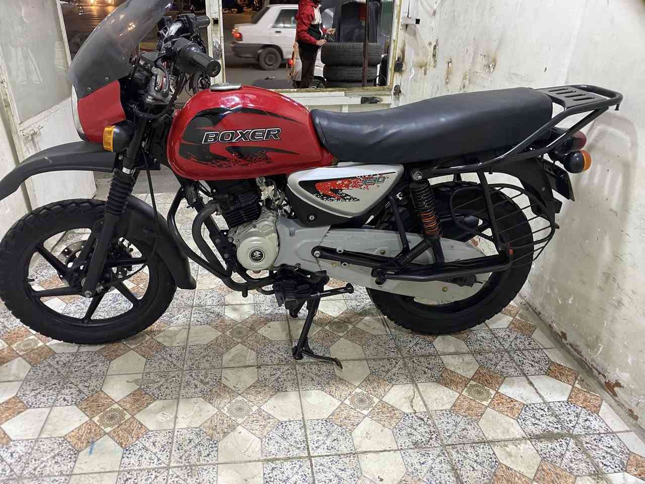 سلام عليكم بوكسر 23 رقم بغداد نكليزي درجه جديه بعنه كلمه كفاله عامه بيه منضومه زنون ماشيه 17 الف مكاني بغداد جيب فيتر وفحص 
شراي يتصل مراسله مجاوب  ***********وتساب
