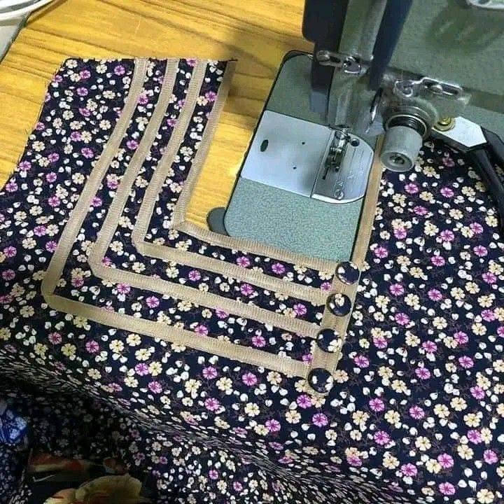 السلام عليكم عندي هذا المكينه جمسي شغاله خياطها يجنن الله يشهد عندي ضرف واريد ابيعها ب250 وبيها مجال ماتطلع من البيت اذا ما تفحصها بيدك  هذا خياطها *********** عنوان ديالى بلدروز شارع بيت شلاكه  الرايدها يتصل ع الرقم
