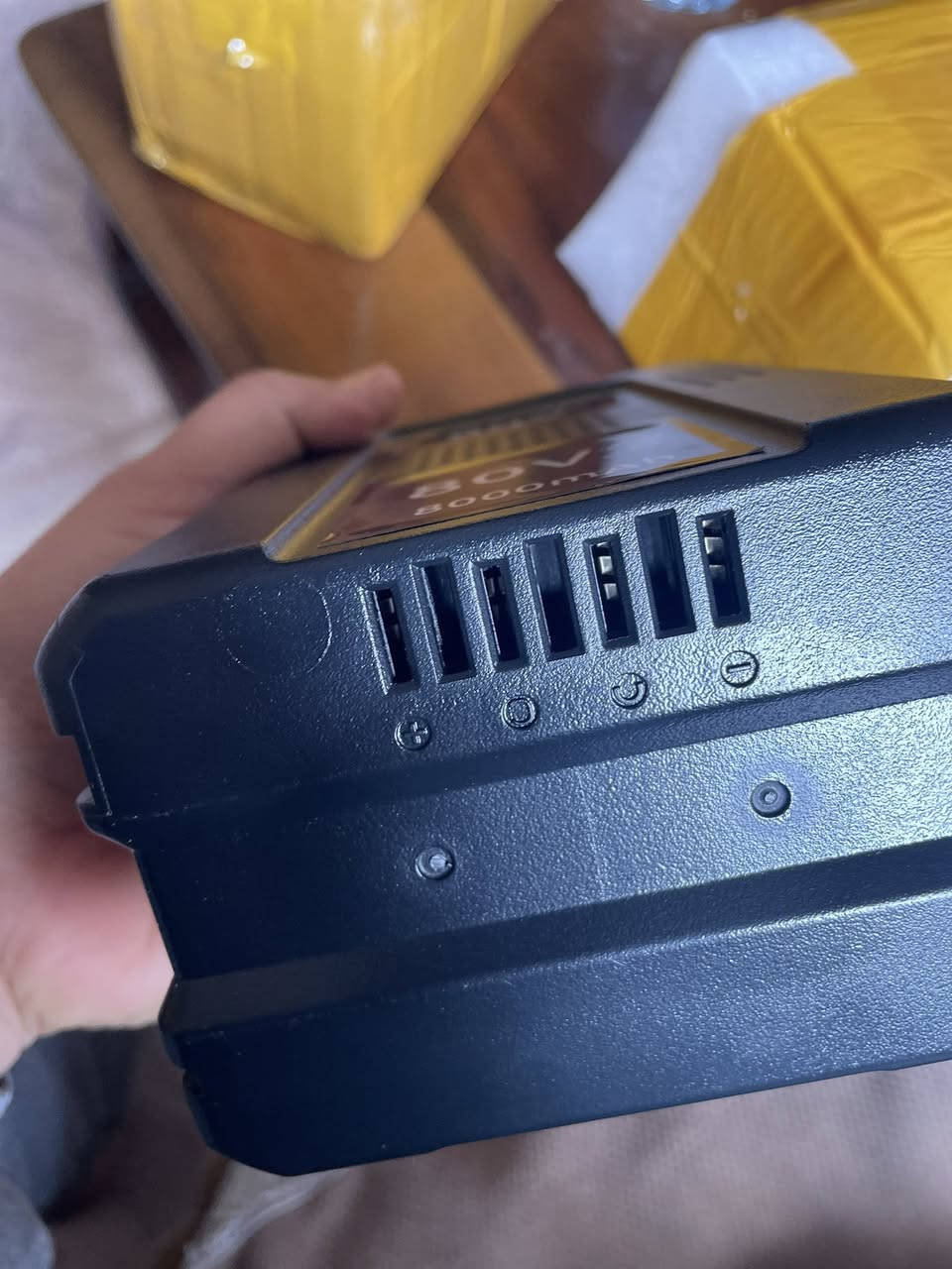 بطارية ٨٠ فولت قطعة ثكيلة جديد لوك كبس الأبعاد موضحة بل صور على اول تم ٣٠ الف شامل التوصيل


**إذا كنت صاحب هذا الإعلان وتريد حذفه لأي سبب، رجاءا أرسل رسالة إلى الدعم الفني**