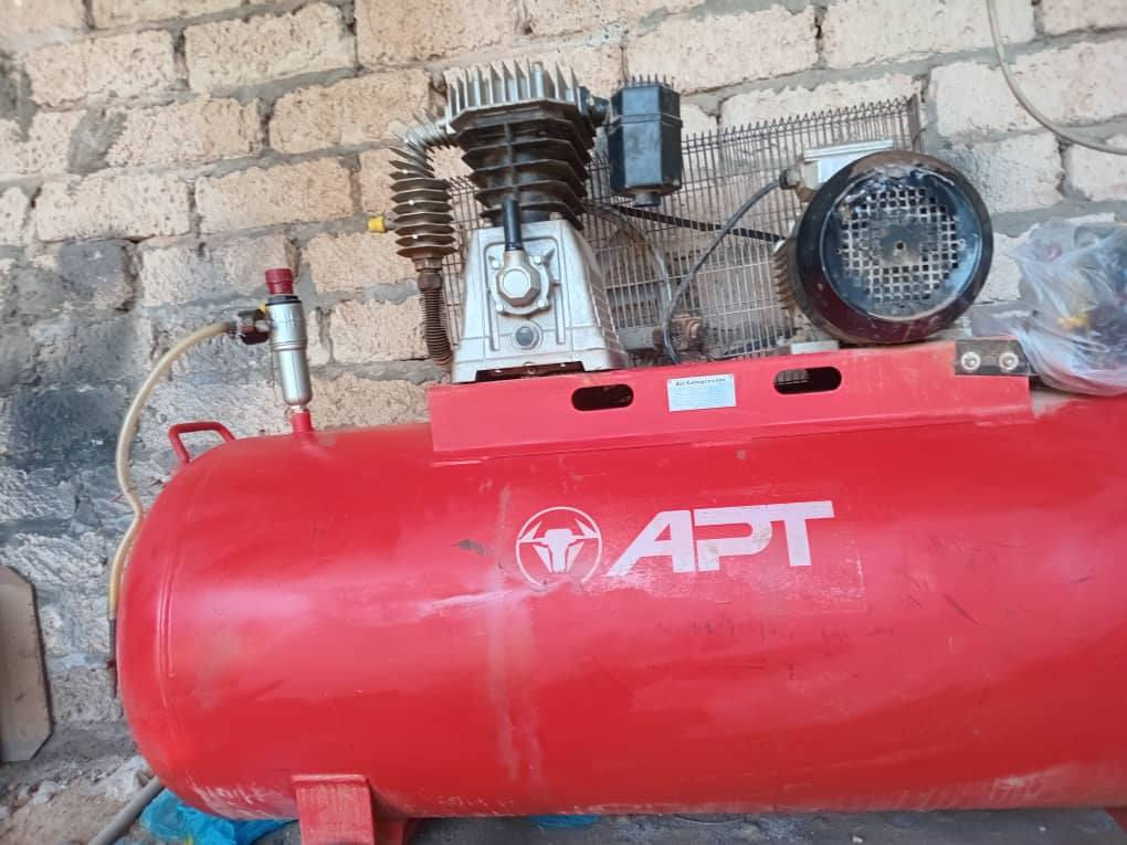 كمبرسوري شغال السعر  7000


**إذا كنت صاحب هذا الإعلان وتريد حذفه لأي سبب، رجاءا أرسل رسالة إلى الدعم الفني**