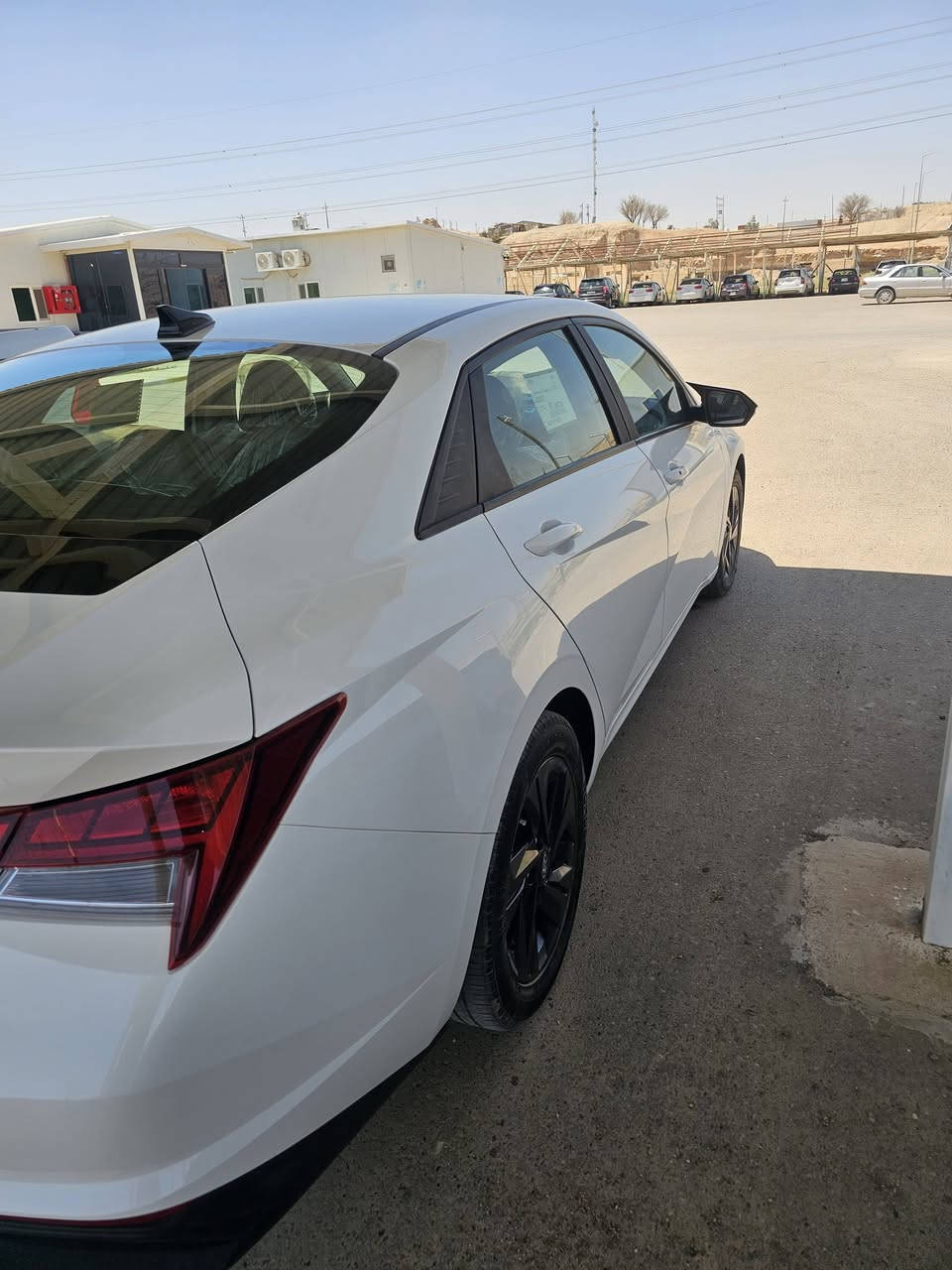 النترا هايبرد BLUE للبيع موديل2023 وراد أمريكي
حرة رقم انبار  نكليزي تحويل مباشر 

بيها باب السايق والجاملغ الامامي الايسر مبدل بلاد وباب خلف السايق والجاملغ الخلفي صبغ حادثهه خفيف

سيارة قتصاديه وجديدة جدا 

 يعني فول عدا الفتحه 

لايت زنون بلاد  

تحديد مسار

رادار جانبي

رادار امامي 

حساس اطارات

مانع نزلاق 

توقف ذاتي

 بصمة تشغيل وبصمة ابواب

كشنات مخمل 

كامرة خلفية مخرج شحن 🔋⚡USB

تشغيل عن بعد

كشنات تدفئه

شاشة 

تحكم ستيرن 

ماشية 100 الف

محرك 1600 هايبرد 

ثلاث انضمة قيادة  هند بريك بصمه 

السعر /145/وبيها مجال صورة الضرر مرفقة بيع او مراوس   شراي يتصل او يراسل واني بالخمده

***********
