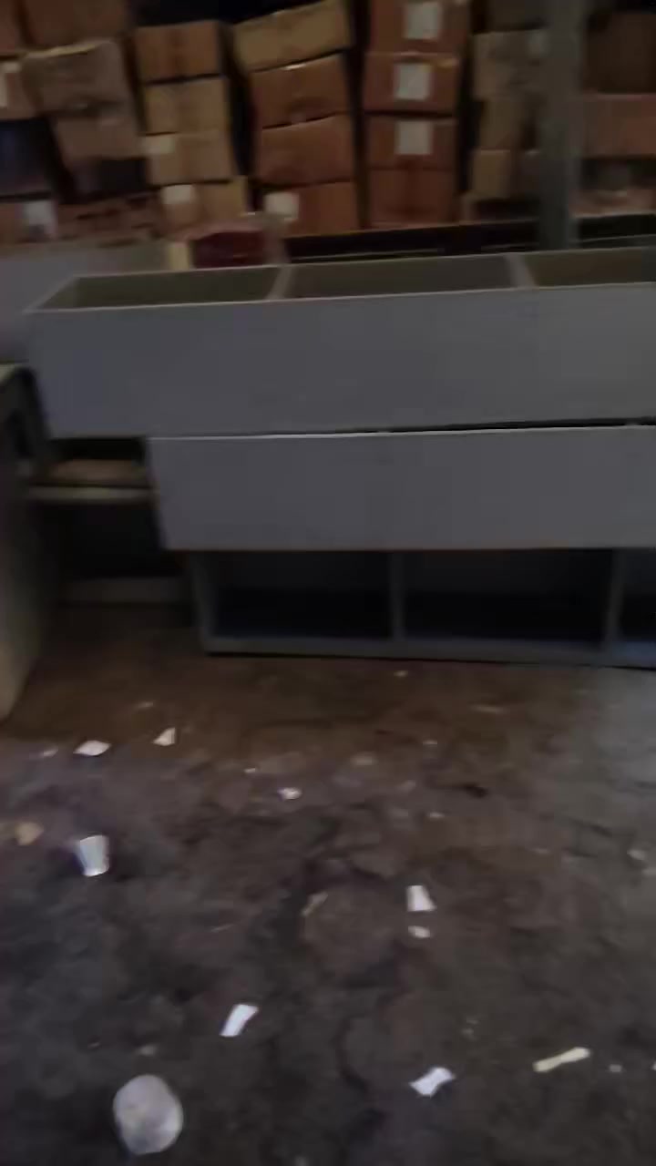 رفوف الطول مترتين
العرض 40 سم
العدد الكلي 30 رف
بلعرض ينشدن مثل مموضح
مع ميز
سعرهن 350 
مكاني شورجه قرب سوق العربي


**إذا كنت صاحب هذا الإعلان وتريد حذفه لأي سبب، رجاءا أرسل رسالة إلى الدعم الفني**