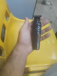 عندي مكاين للبيع مستعمل قليل الاتصال 07807989825