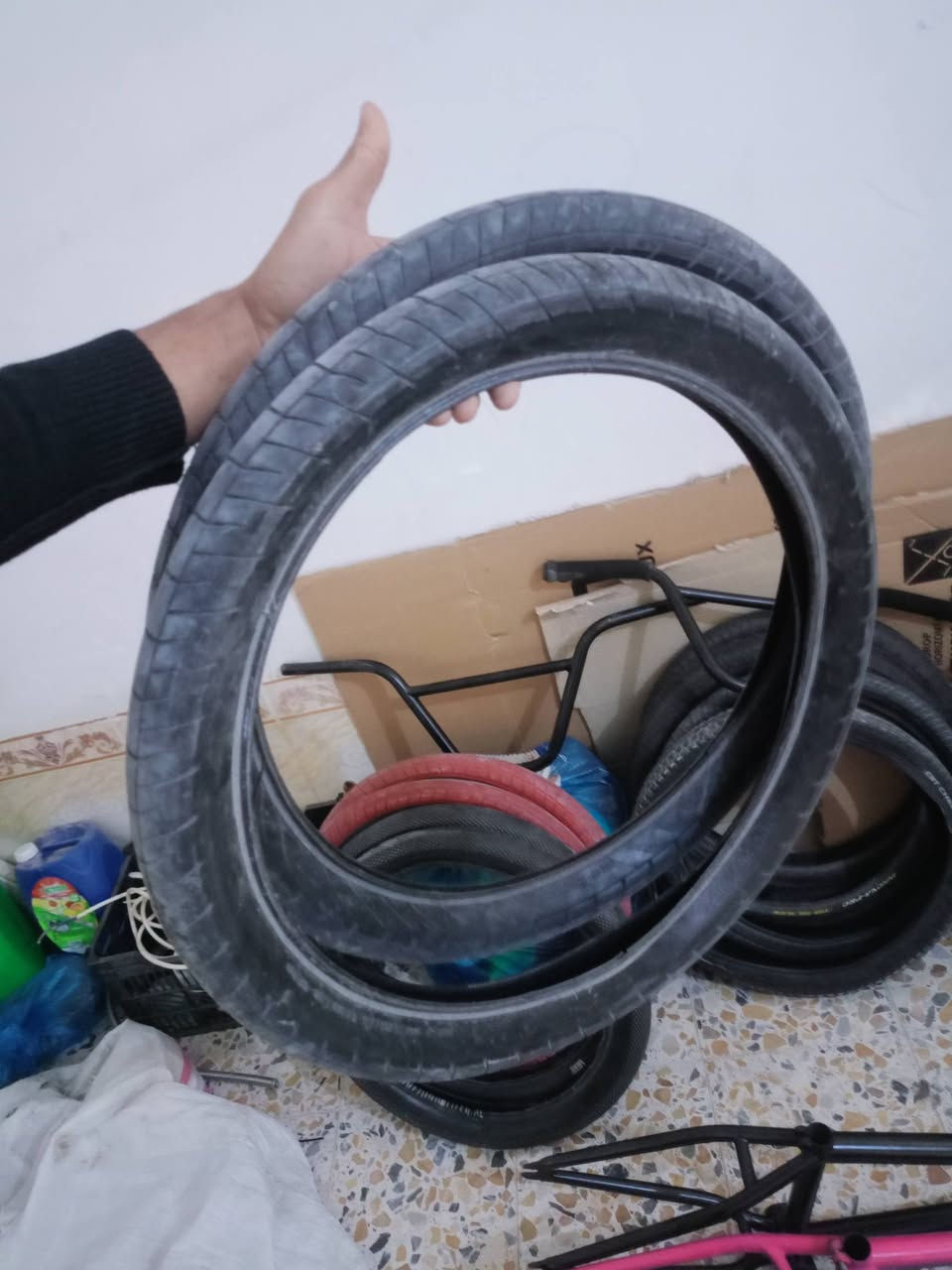 اغراض للبيع كلهن انضاف واصلي توصيل جميع المحافضات✅
جسد فلاي مصبوغ اسود ب50
تايرات حمر جدد ب50
تايرات الاينوفا جدد 75
تايرات سالت جدد 75
تايرات كولت فانز 50
ذراعات(عكوس) هارو كاملات مجمع وقرص سالت حديثات 100
سرج ساندي بعده بالجيس 45
ستيرنات ثنين فت بايك حجم 10 عاليات الواحد 50 
رگبه فلاي تربل 30
زوج وياله فت بايك ب150 
ماشه وذبيبل لون رصاصي متغير ب50
ماشه فت بايك نيكل 75
كفات ايكلات تك منهن بي رخاوه قليله مايأثر سعرهن 25
كفات كولت 50
اي شغله تريدها اخذلها سكرين وراسلني خاص


**إذا كنت صاحب هذا الإعلان وتريد حذفه لأي سبب، رجاءا أرسل رسالة إلى الدعم الفني**