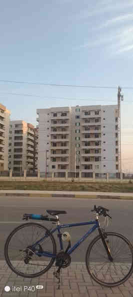 السلام عليكم
دراجه نوع فوجي للبيع
المنشأ: ياباني
الكير امامي:3 سرع
الكير الخلفي :8 سرع
العقرب نوع: shimano altus
دراجه مناسبه للطرق السريعه سرعتها توصل لل55
الدراجه نضيفه كل ضرر مابيها فقط بيها( قمچة عقرب تبديل والتايرات شويه تعبانه) أما الباقي كلشي مابي ويجي وياه قفل ابيض موضح بالصوره بلادي
ابيع وياها فقط جك سفلي وسيبايه 
مكان موصل حي الميثاق 
السعر 150 الف 
رقمي ***********
