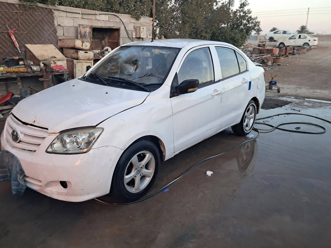 فاو N5موديل ٢٠١٦ للبيع سياره جاهزه تدفئه تبريد ابيع بدون رقم السعر8ورقه وابيعها كوم حديد ادوات والشراي يتصل ***********٩
