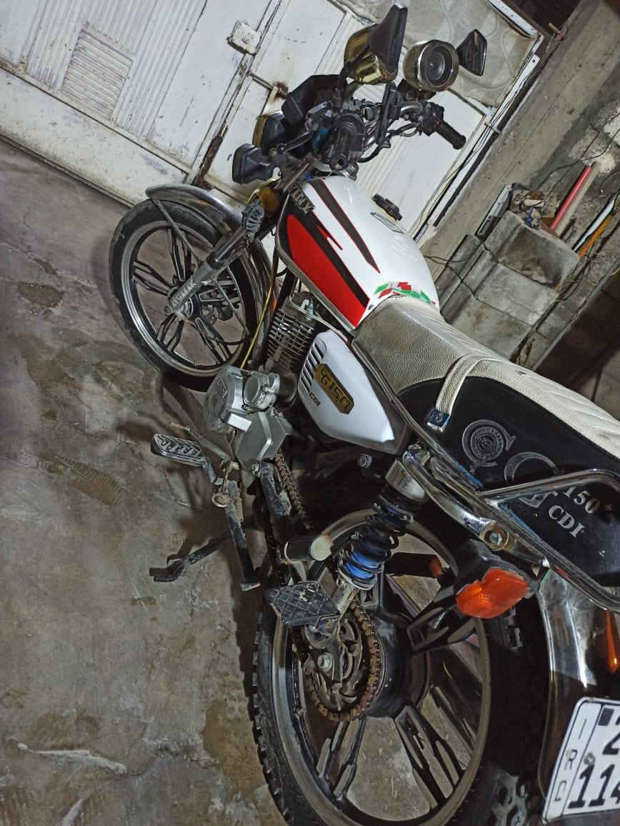 ماطور سافيتي موديل ٢٠٢١ محرك لا صرف والابخار مرقم دراجه رقم كركوك انكليزي مكاني كركوك سعر مليون ٥٥٠  رقم موبايل ***********
