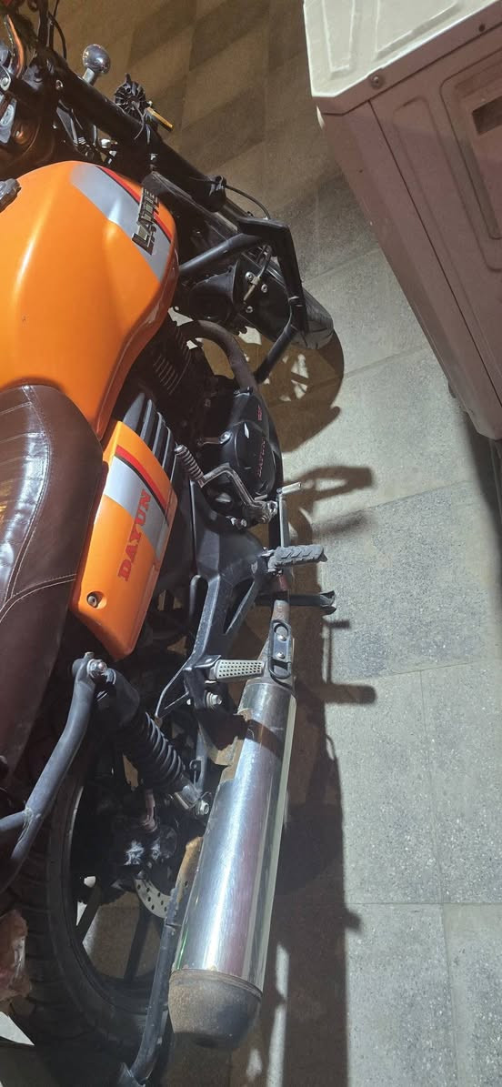 دايون لاتي مديل 2023
طالعه بال 24 

■دراجه مرقم ذي قار 

■ما مفتوحه ومكفوله من كلشي 

■ماناقصها برغي

■ماشيه 22 الف

مكانها ناصريه الاسكان الصناعي 

¤مستعجل على بيعتها

♧سعر 2.400 

تواصل ***********
