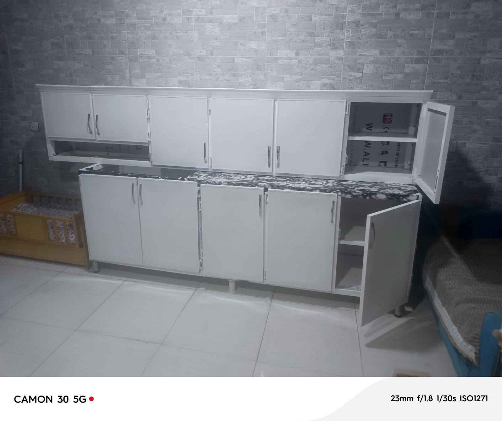 که وانته ر ئه له منویۆم پا کو جوان بیعه یب شوێن ته باخ و موڕه شه حی هه یه بۆفرۆشتن
قیاس:ژێری :٢م و به ٦٠سم :سه ره وە ی :٣م 
نرخ:١٢٠هه زار
شوێن:سلێمانی 
تیل:*********** السليمانية, العراق
