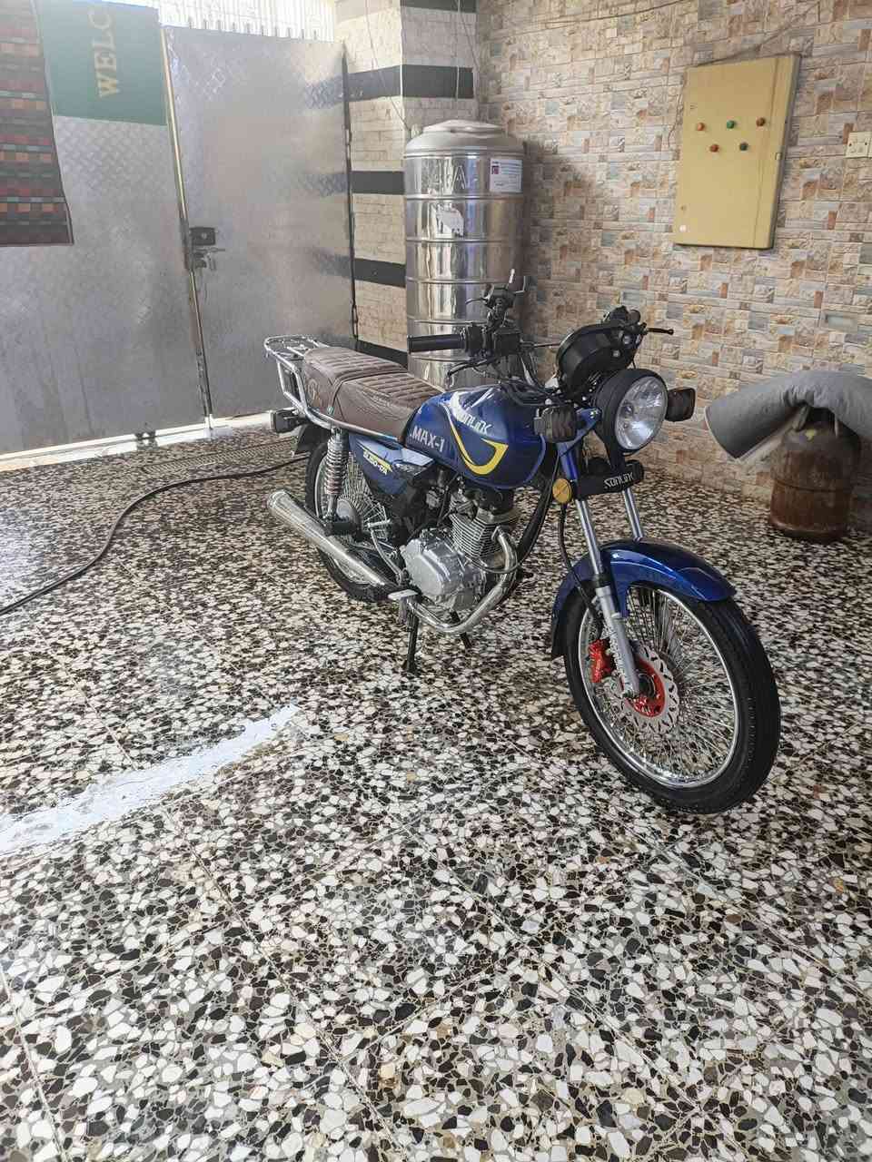 يالله سلام عليكم دراجه سونك 4 كير موديل 2024 اوراق كاملة الدراجه مكفوله كفاله عامه عنوان بغداد فلكه حي النصر السعر 575 وبيها مجال بسيط ***********
