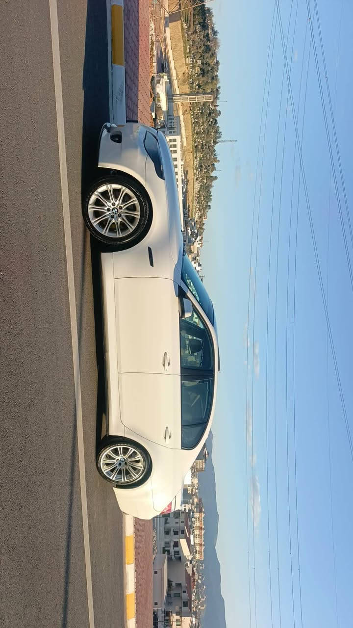 🖤سلام عليكم شباب انشالله الكل بخير🤍
سيارت صاحبنه ميماتي للبيع 530i e60 2010 
محرك 530i نوزل قصير n52.  امريكي مواصفاته: 
🖤سلايد 
🖤لايتات اماميه ليد ديناميك
🖤دكمه Sport
بگ لايت LED
🤍گير كوبرا رياضي شفتات ستيرن
🖤داخل بيجي
🤍كشنات هيتر
🖤ستيرن هيتر
🤍كير عل ستيرن عادي
🖤دكمه سبورت
🖤كشنات كرباءي
🖤ستيرن وكشنات هيتر
🤍دخول ذكي
🤍٥ بردات
🖤شاشه كبيره نضام CIc و بلادي مال F10
🖤كامل بودي كت M دعاميات دوسات
🤍جناحM
🤍شفقه جام
🤍داخل صاج
🖤وياله ويه تايرات جدد
كير سبورت و شفتات ستيرن
بيبان بصمه
لايتات كامل ليد محدث 
كيج M
وبعد هوايه مواصفات شباب السياره نضيفه كير محرك تحويل غرامه كله بشرط كامل بأسمنه مابيه اي مصرف
وارد امريكي سياره داخله بدون حادث مابيه صبغ لسياره نضيفه سعره (160) وبيه مجال للطيبين مكانه سليمانيه شباب كاتب كلشي اذا شراي خابر و تدللون.
السياره حيل مصروف عليه ونضيفه باقيه اذا تشوفه غاليه اتركه واكتب كلمه تؤجر عليه واني ممنون.                                                                
🖤🤍🖤🤍🖤🤍🖤🤍🖤🤍🖤🤍🖤🤍🖤🤍 

-*********** 

🖤سڵاو هاوڕێیان هیوام باشیتانە 🤍
چاو برۆ بۆ فڕۆشتن مەکینە 530i 2010
مەکینە 530iنۆزڵ کورت n52
مواسەفات ئەمەریکی:
🖤سڵاید
🖤لایت پێشەوە لید و داینەمەك
🖤دوگمەی سپۆرت
بەگ لایت لید
🤍گێر کوبرا 
🖤کوشن بيجي
🤍كير سه ر سوكان
🖤سوكان هيتر
🤍كشنات هيتر
🖤پەردە٥
🖤کوشن کارەبای
🖤شاشە گەورە سیستەمی ئەندرۆید
🖤کامل کراوە بە Mدەعامیەکان و دۆسە
🤍باڵی سەر سنووق M
🤍باڵی سەر جام M
🤍ناو ساج
🖤ویل و تایي تازه
كير سه ر سوكان و سبورت
🤍حاسەی پێش و دوا
🖤ده ركا بصمه
🤍لايتي كامل ليد شكلي كوراو
چەند مواسەفاتێکی تریش
سیارەکە زۆر تازەیە و بە ناوی خۆمەوەیە هیچ مەسرەفێکی تیا نییە
بي بۆیاخه وسارديشي نييه زور باك و جوان ماوته وه
نرخ:160 و مەجالێکی کەم 
سەیارەکە لە سلیمانیە 
🖤🤍🖤🤍🖤🤍🖤🤍🖤🤍🖤🤍🖤🤍🖤🤍
ژمارەی موبایل:***********
