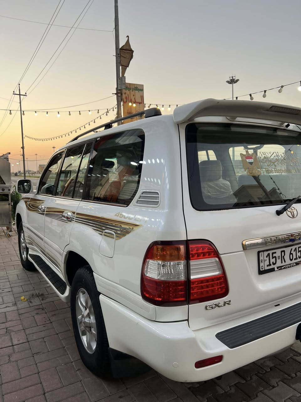 للبيع لاندكروز جكساره 2006 رقم انبار انكليزي بيها قطعتين صبغ السياره جاهزه مكينه 6 سلندر شرط  الكفاله كير مكينه كهربائيات السعر 168 وبيها مجال مكان السياره بغداد او الرمادي للإستفسار الاتصال ع الرقم***********
