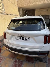 كيا سورنتو 2025فول مواصفات عدا البصمه الاستفسار اكثر 07736869363