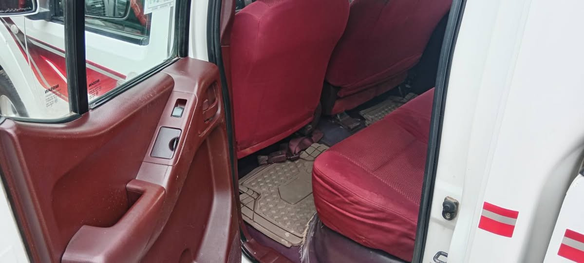 السلام عليكم للبيع نيفارا موديل ٢٠٠٩ كير عادي رقم دهوك شرط التحويل مكفوله من صبغ السونار مرفق مع الصور مكينه مكفوله السعر ٨٣ ورقه وبيه مجال قليل
المكان ب الصويره للاستفسار *********** او ***********
