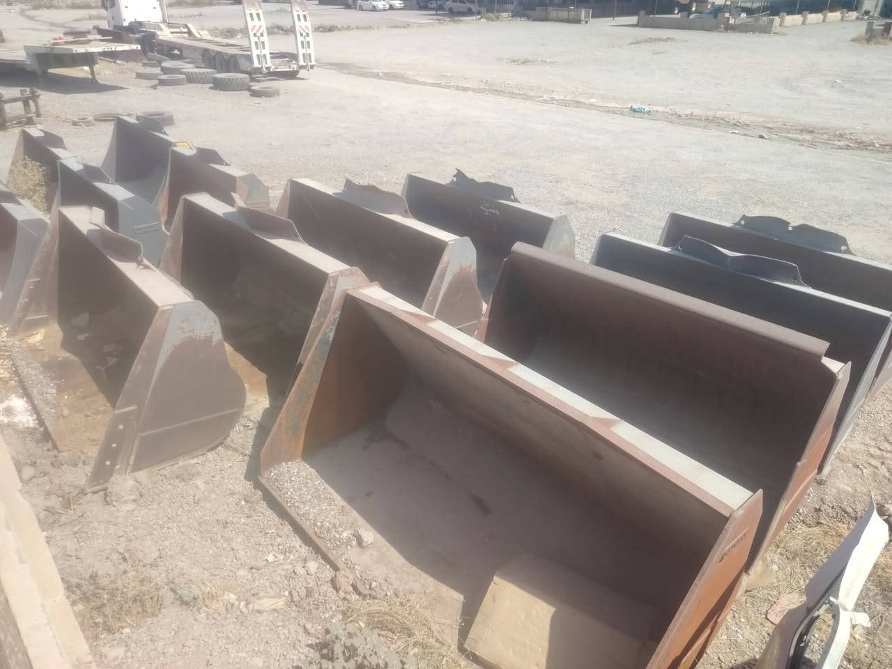 للبیع کیلات شوفل فولفو
اعجامL90L120L150L189
عنوان ٲربیل قضاء خبات
***********
***********
