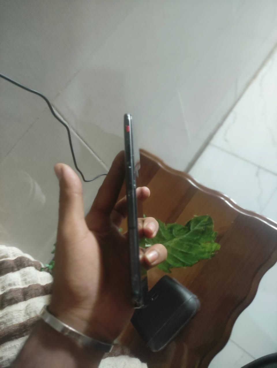 ريد ماجك 7 برو مو العادي بحث عنه للبيع  غني عن  تعريف وحش العاب  165هرتز  120 فريم بنكة داخلية  شفتات نضيف كما  موضح بصورة  بمكاني بغداد شعب سعر 300 مجال حك جيه فقط رقم هاتف *********** بي واتساب شراي اتصل مو شراي اعبر منشور بلا امرا علبك وحياتي للجميع احبائي
