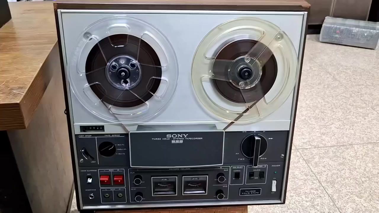 تيب بكره ماركه سوني ياباني
٣ هيد
نظیف جدا
یابانی الصنع
مكانی اربیل 
توصیل موجود 
سعر / 170 الف


**إذا كنت صاحب هذا الإعلان وتريد حذفه لأي سبب، رجاءا أرسل رسالة إلى الدعم الفني**