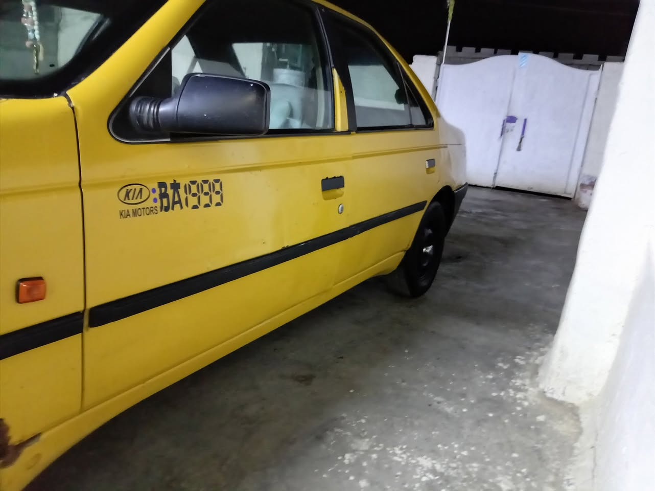 السلام عليكم سياره 2009 روى عارضها ب 20 وبيها مجال هاي او غرامات كلها مصفره داخلهاد ***********
