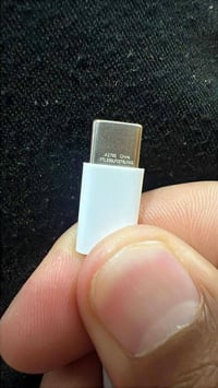 شاحن آيفون ١٥ و١٦ • واير كتان • ٣٥ واط