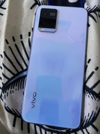 فيفو 21y • نضيف • بطارية 100%