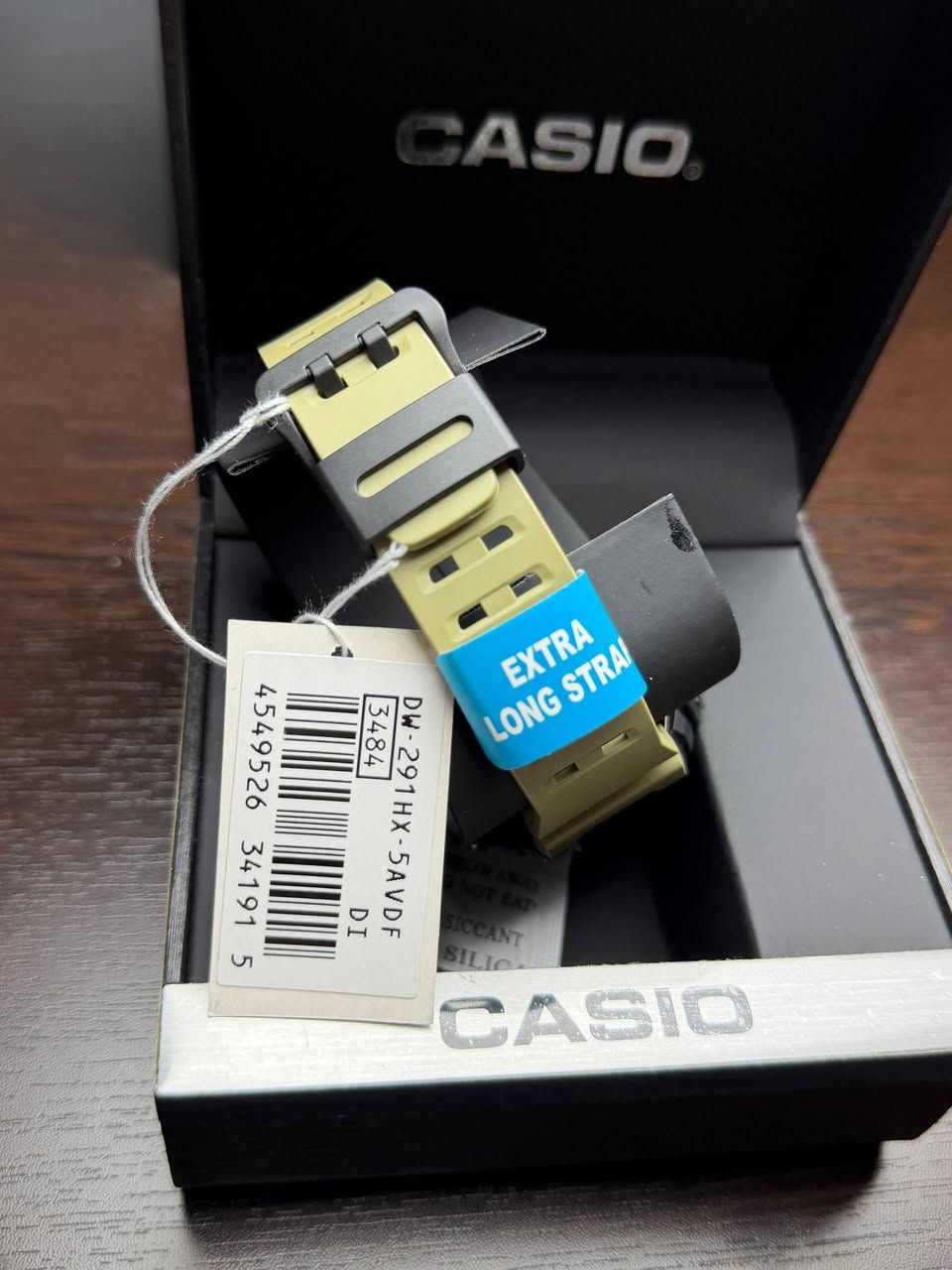 casio
اصلي وكالة 
كاملة المرفقات (علبة حافظة + كتلوك+كفالة دولية )
رقم الموديل DW-291HX
منبه 
تايمر عداد وقت 
ليد انارة داخلي
سير ربر اصلي 
مقاومة للماء 200 متر سباحة 
الغطاء الخلفي والماكنة ستانلس ستيل 
تاريخ يومي شهري 

السعر 55 الف على اول تم

DBZHcReluQdbRdUGuZ


**إذا كنت صاحب هذا الإعلان وتريد حذفه لأي سبب، رجاءا أرسل رسالة إلى الدعم الفني**