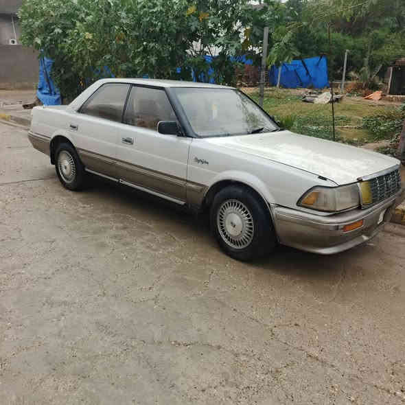 السلام عليكم سياره هارتوب للبيع موديل 1991 شرط التحويل سياره جاهزه نضيفه كدامك واضح بل صور السعر 38 بي مجال  رقم كركوك *********** عنوان كركوك
