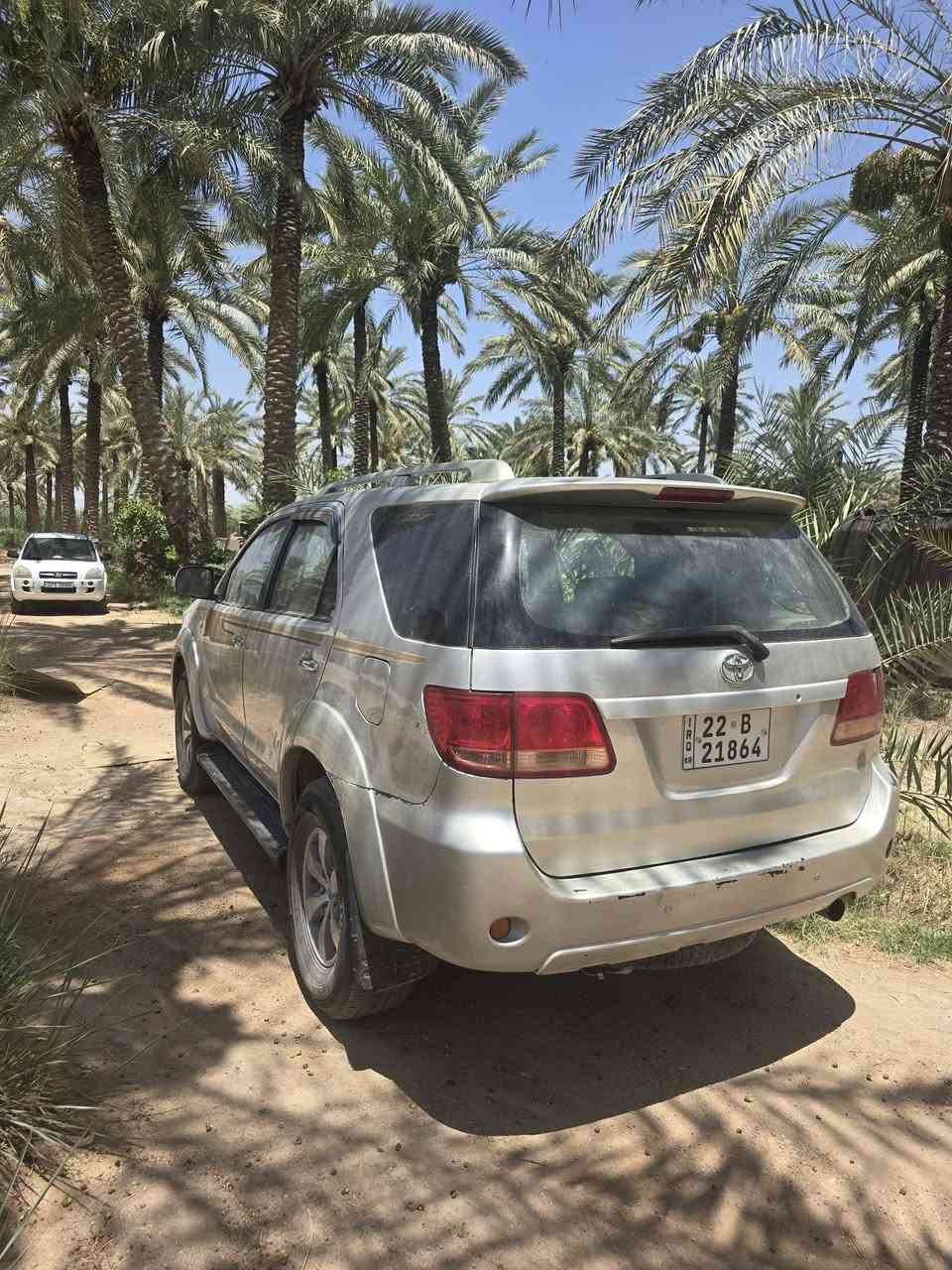 ***********
رقم شمالي باسمي 
مكفوله كفاله عامه 
مكينة 2700
عدا صبخ شبرين بالجنطه 
السعر 125 
السيارة جاهزه ما بيها اي نقص 
فورجنر 2007
