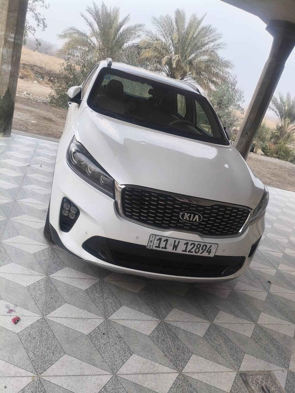 سلام عليكم سورنتو موديل 19رقم بغداد ماشيه 74 سعرها 240
رقم الهاتف ***********
***********
