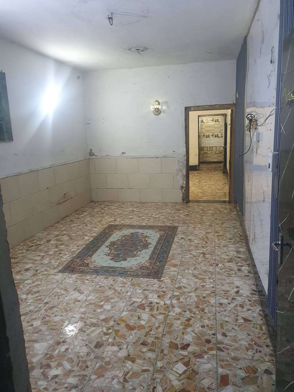 السلام عليكم
للايجار نصف قطعه شرك قطاع ١٥ شارع ٦٠ هاتف *********** رعد الغراوي
