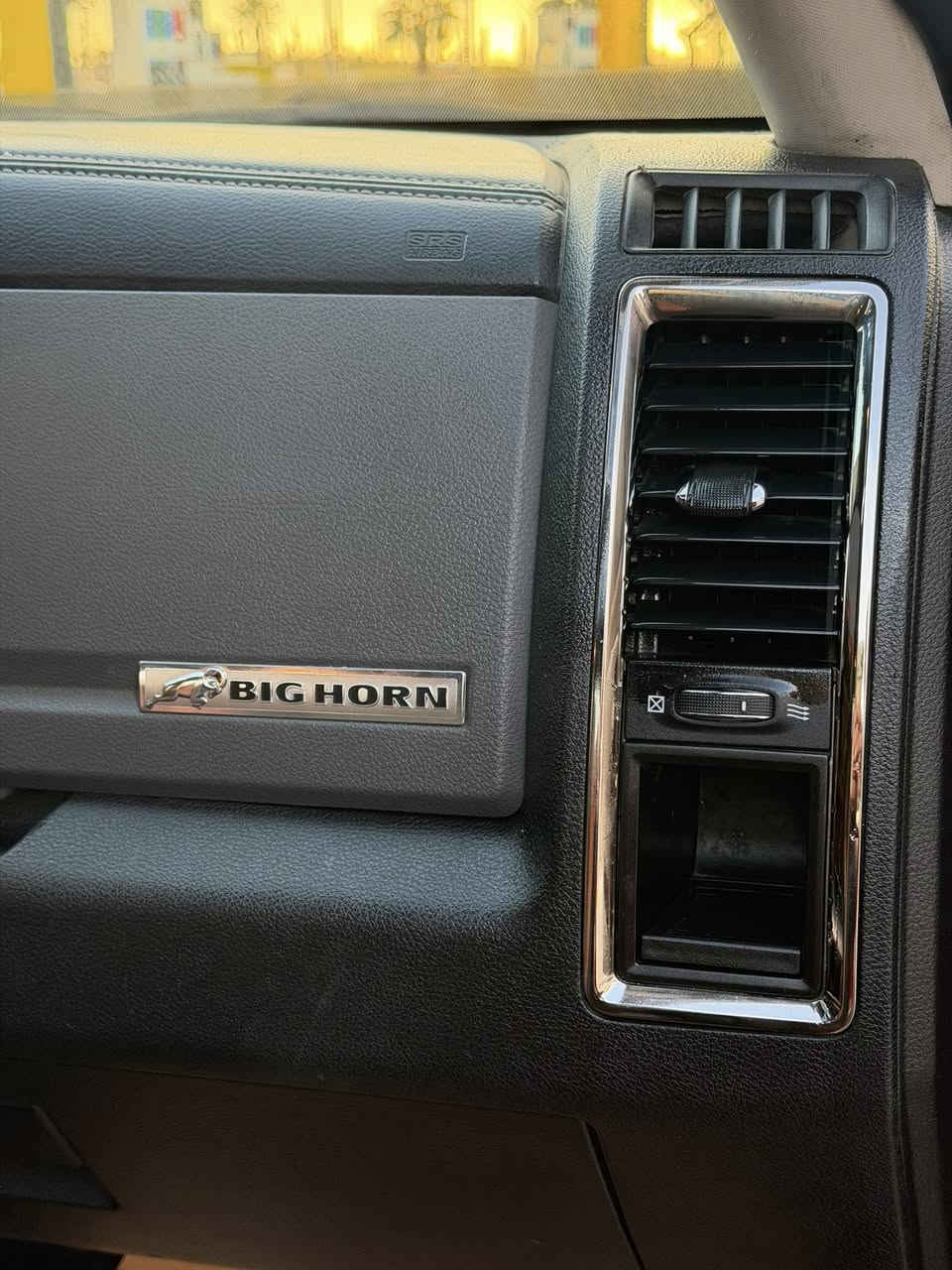 بسم  الله الرحمن الرحيم  

🔷  دوج رام بيگورن    2017   كلين تايتل   فول فول مواسفات

🔥  باب  طويل  بودى قصير   👍👍👍  مرغوب 👍👍👍

🔷 سياره  جاهزه من كلشى   شرط   مية بل مية  بدون نقص

🔷 ماشى    48   الف كيلومتر  

🔷 حجم محريك    5.7   سلندر    V8    ✈️✈️✈️✈️

🔷 مواسفات   معروفه   فولل  فول
{ داخل مشمشي .. فتحه .. جلد .. شاشة كبير .. فور ويل 
.. گير ڤوليوم .. ستيرن هيتر .. كوشنات هيتر .. كاميرا
.. حساس خلفي و امامى .. ڤوليوم .. بلاجكتور }

🔷   سعر  سياره      210   💵

🔷   مكان   سياره     سليمانية  🌇

🔷  تلفون               ***********  ☎️
