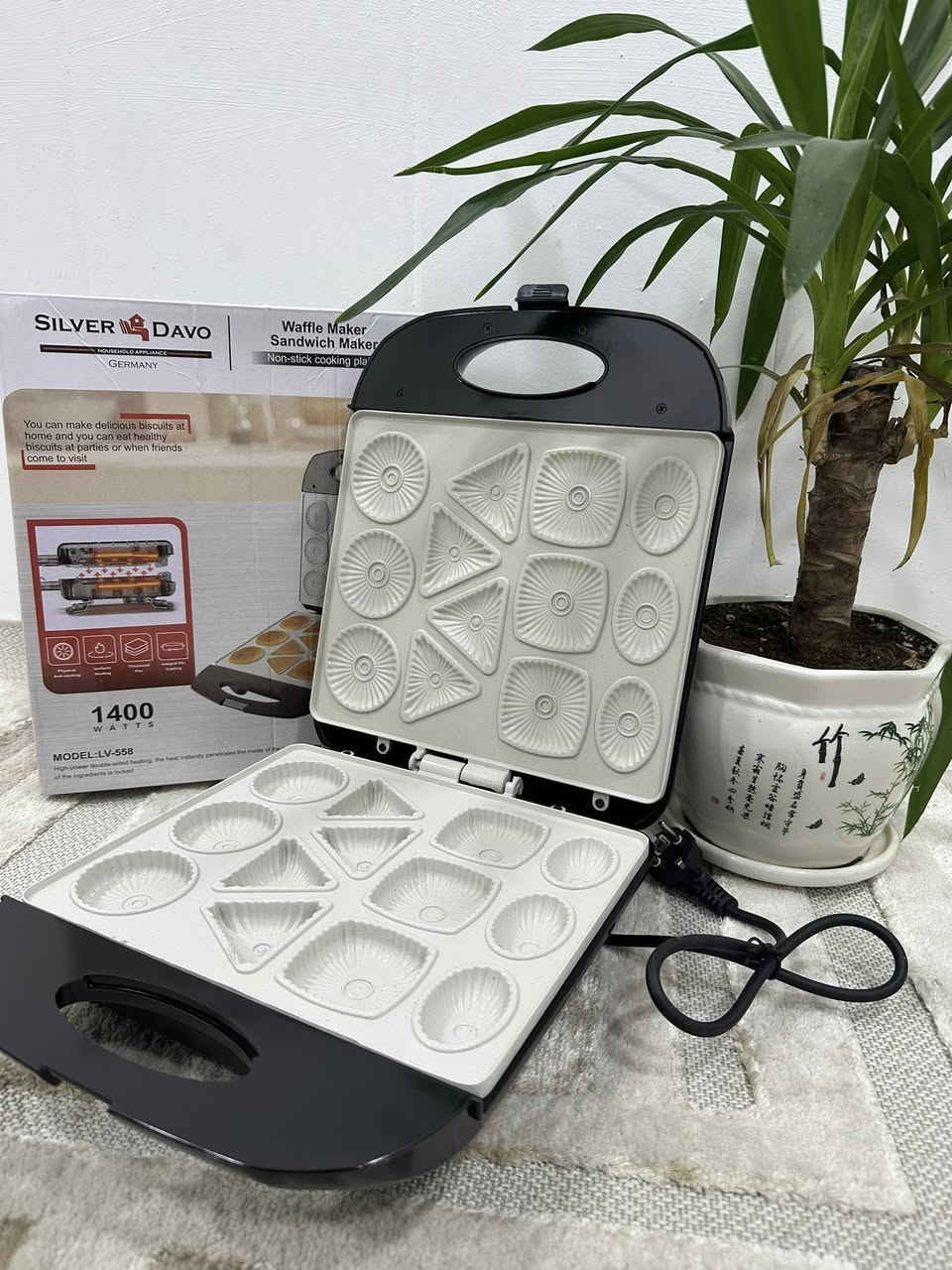 اجاج العيد وحايره بالكليجة وفرت الج عيوني الجهاز الاصلي 

🔥 شواية #الكليجة الكهربائية #الأصلية 🔥

بعد ما تتعبين بالعجن والفرن… هسه الحل صار أسهل!
مع شواية الكليجة راح تسوين كليجة طازجة ومحشية تمر خلال دقائق فقط 😍

✨ المميزات:
✔️ تسوي أكثر من شكل كليجة بنفس الوقت
✔️ حرارة قوية 1400 واط
✔️ طبقة مانعة للالتصاق
✔️ سريعة وتوفر وقتك بالطبخ
✔️ كليجة مقرمشة وطازجة مثل الجاهزة

🍪 مناسبة لكليجة التمر والحلويات والضيافة.
🔥 خلال دقائق يطلع عندك ماعون كليجة حارة وطازجة.

📦 متوفر الآن وبكمية محدودة
📩 للحجز والاستفسار راسلنا على الخاص

تتوفر خدمة التوصيل لكافة المحافظات ✅ 
 ☎️ ***********
رابط واتساب مباشر 👇

https://wa.me/message/MZ7GPDPB25PBA1
 #الاصلية #الاصلية💯
