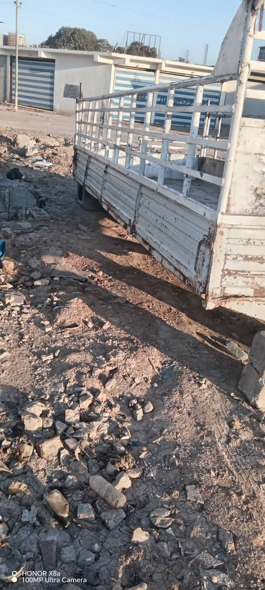 السلام عليكم بدي بلادي طويل للبيع بدي كامل بي شغلات خفيفه العنوان بعقوبه ديالى الاتصال على الرقم ***********
