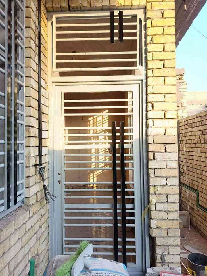 مستعدون جميع انواع الصبغ  وصبغ االبواب والشبابيك وصبغ الوجهيات *********** امانه اليتصل يكول من طرف ليتني
