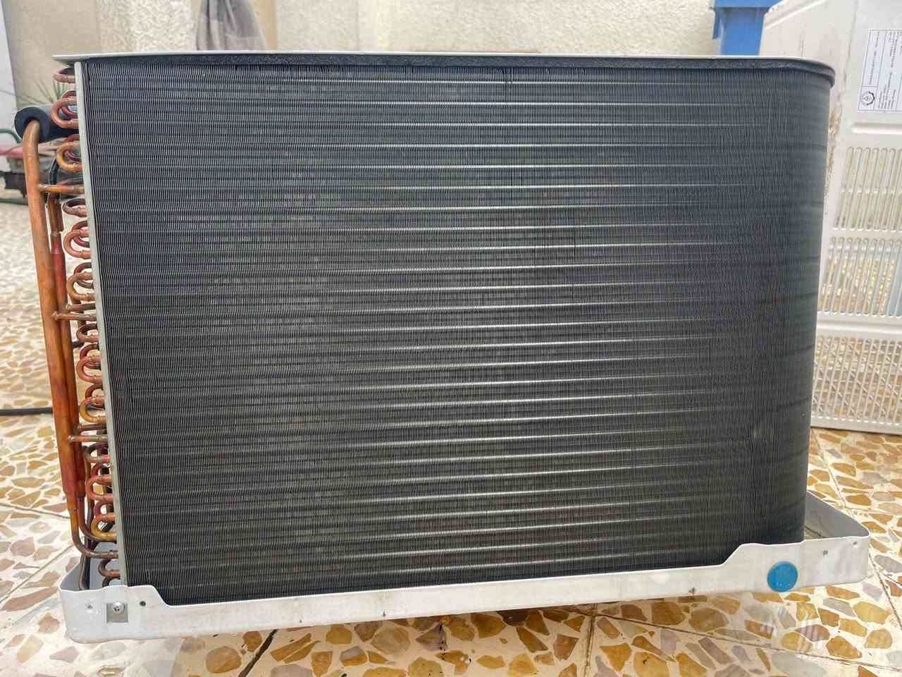 مكيف نوع ميديا حجم طنين  انفيرتر تحكم امبير يشتغل على 2و3و4و5 امبير  تدفئة تبريد 
  سعره 450  الف 
للاتصال بالرقم ***********او وتساب 
📍 مكاني بغداد قريب الشعب بوب الشام 
   يوجد خدمة توصيل 🚛داخل بغداد فقط
