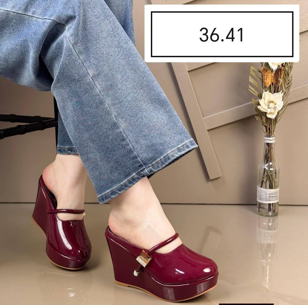 🔴 عرض محدود 🔴
.. 
8،000 دينار فقط جميع القطع 
..
للطلب خاص ✉️ 
أول على الرقم ***********
